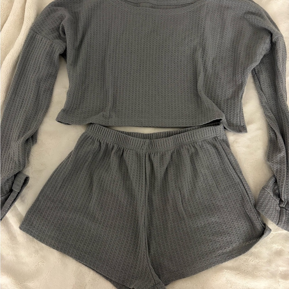 SHEIN Gray Waffle Knit Pajama Set